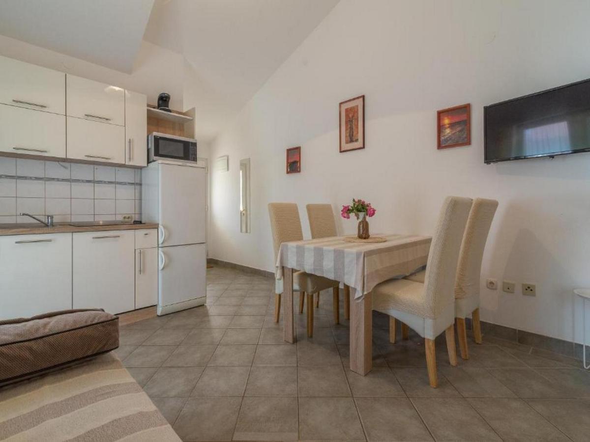 Apartmani Lucia Biograd 비오그라드나모루 외부 사진
