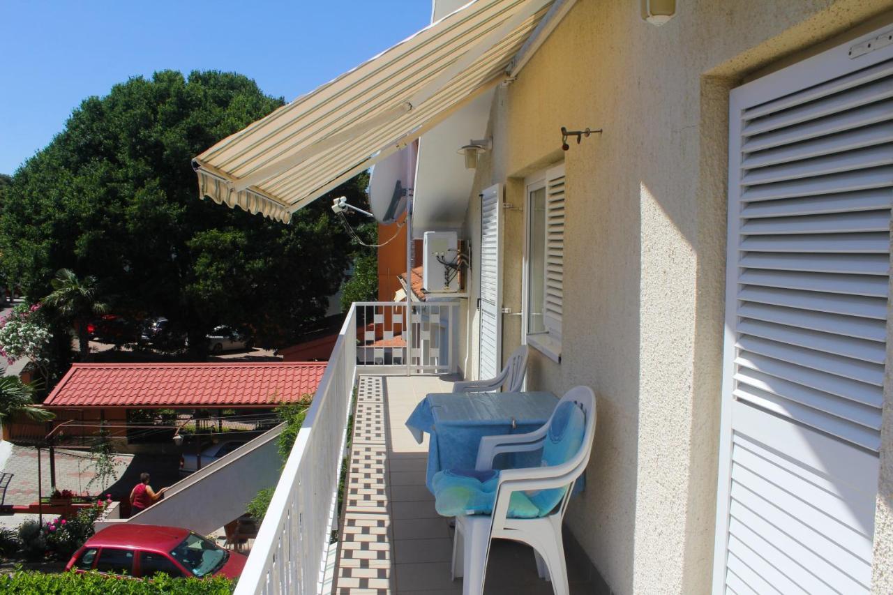 Apartmani Lucia Biograd 비오그라드나모루 외부 사진